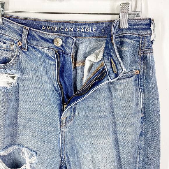 American Eagle Outfitters Hi Rise Mom Jeans Distressed Destroyed Size 8 - Picture 6 of 11